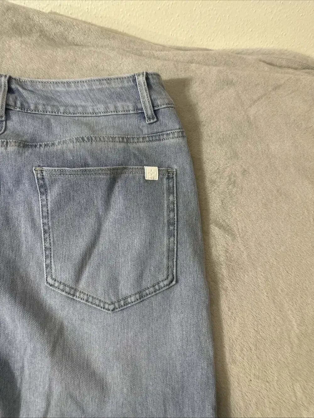 Halara Flex Denim Jeans Women’s Medium Light Wash Straight Leg NWT